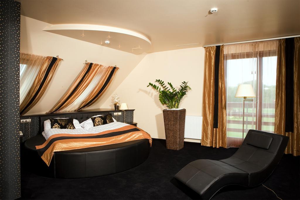 Diamant Hotel Conference, Spa & Family Resort Дунакилити Экстерьер фото